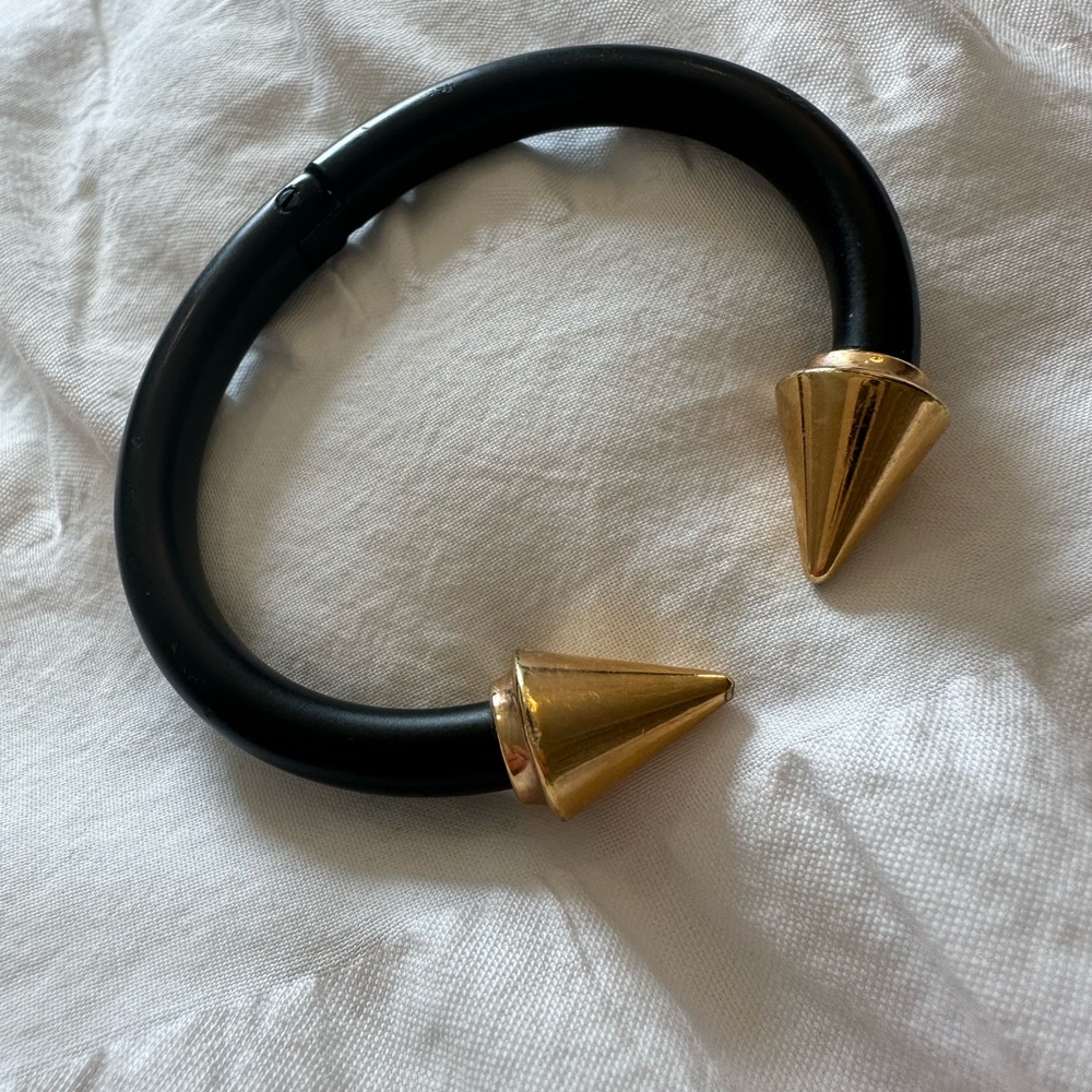 Vita Fede Titan cuff